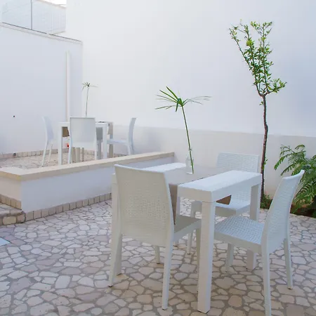 Dimora Ausentum 4*